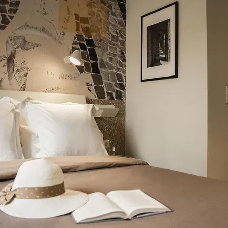 Select Liberdade 3*