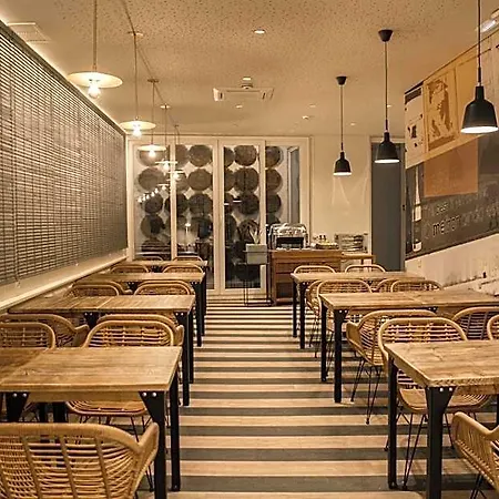 Select Liberdade Lisbon