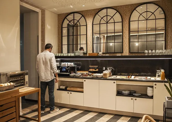 Select Liberdade Lissabon