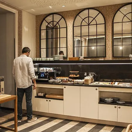 Select Liberdade ליסבון