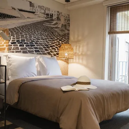 Select Liberdade Otel 3*